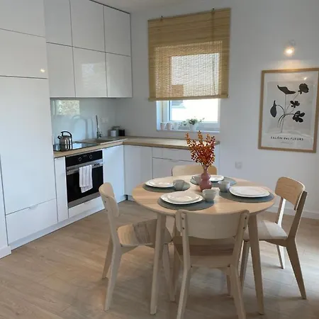 Apartman Metro Szwedzka Orange Varsó