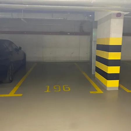 Apartman Metro Szwedzka Orange Varsó